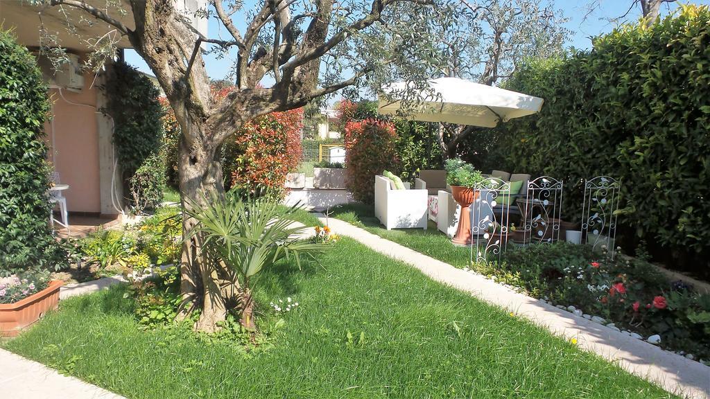 B&B Garda 4U Desenzano del Garda Zewnętrze zdjęcie