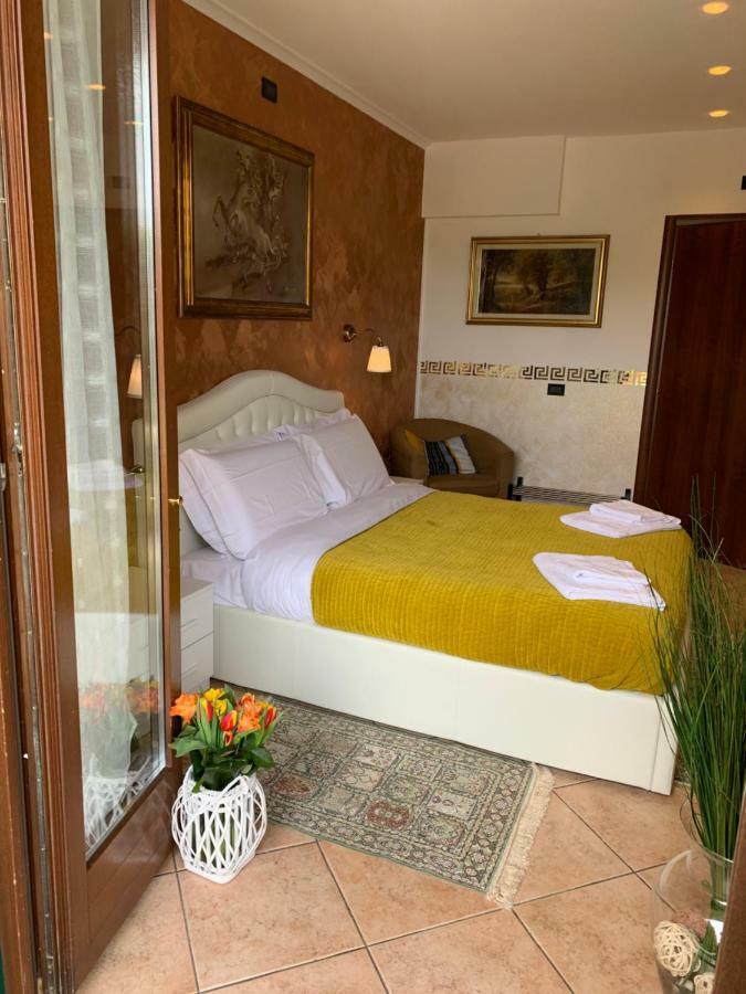 B&B Garda 4U Desenzano del Garda Zewnętrze zdjęcie